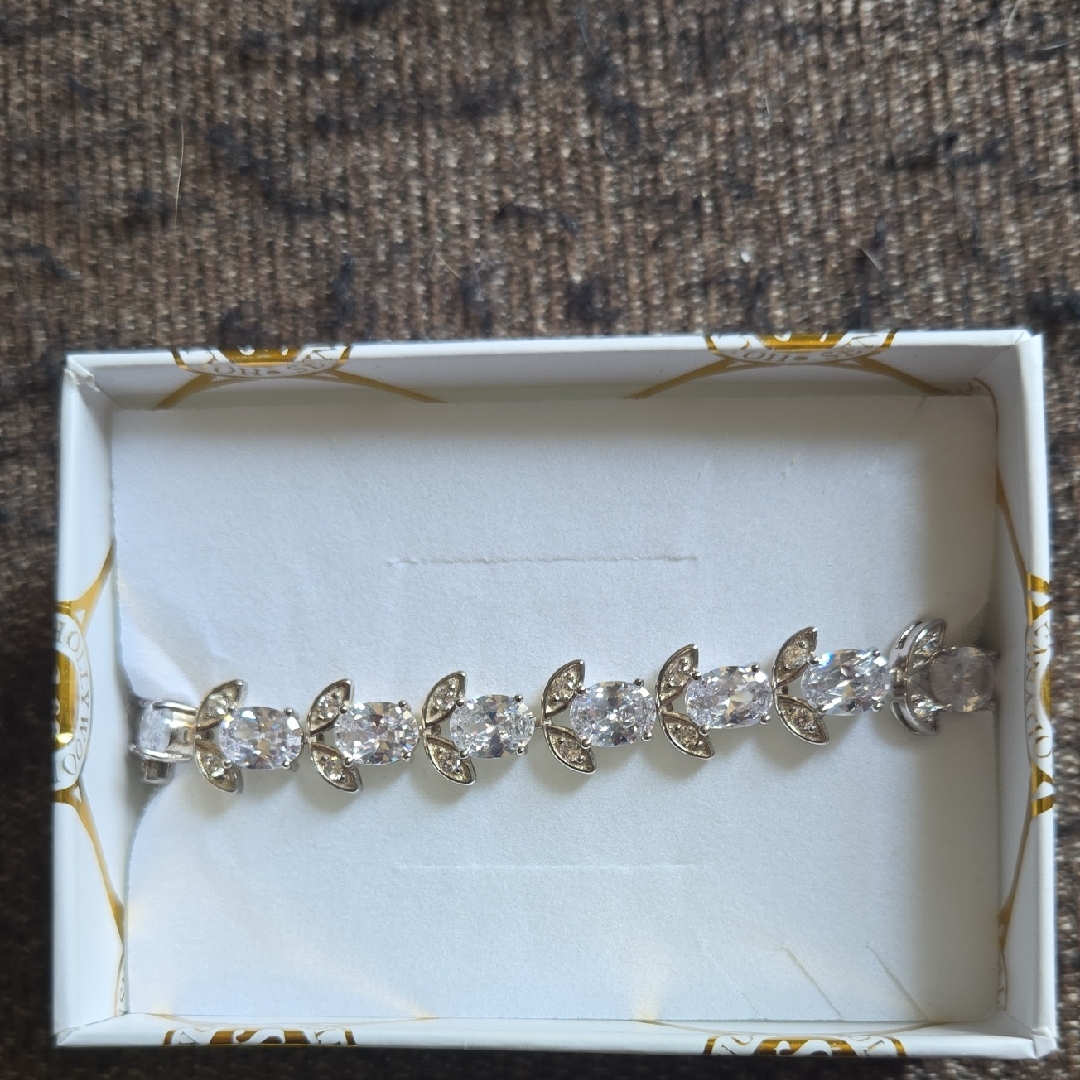 Hollywood Sensations Crystal Cz Link Tennis Bracelet In Silver Tone Nwt